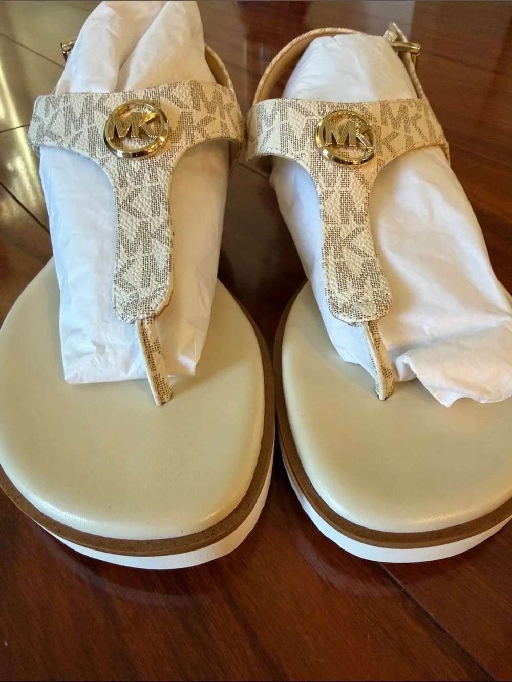 Michael Kors Val Signature Thong Sandal